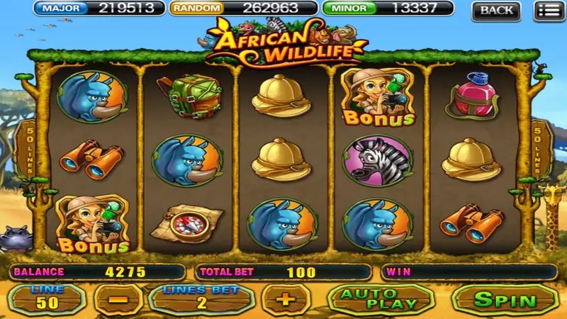 African Wildlife reels with two explorer Bonus symbols, binoculars, a compass, helmets and zebras, balance 4275 and total bet 100